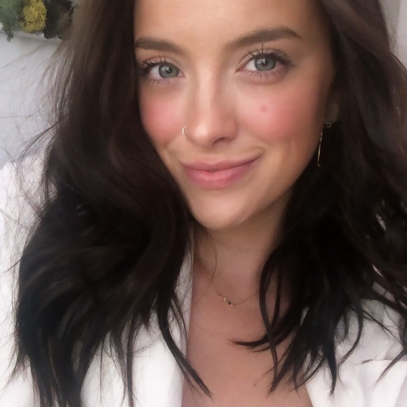 Meet your Posher, Jericha - Picture 1 of 1